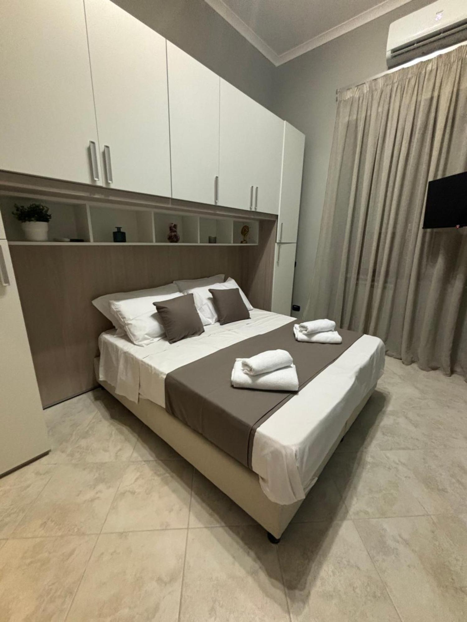 Bed and Breakfast Dimora71 à Naples Extérieur photo