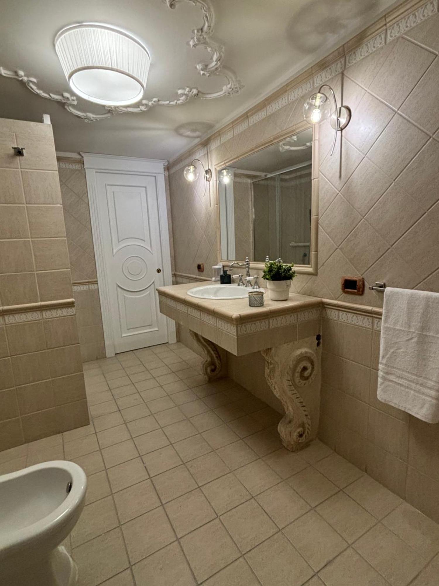 Bed and Breakfast Dimora71 à Naples Extérieur photo