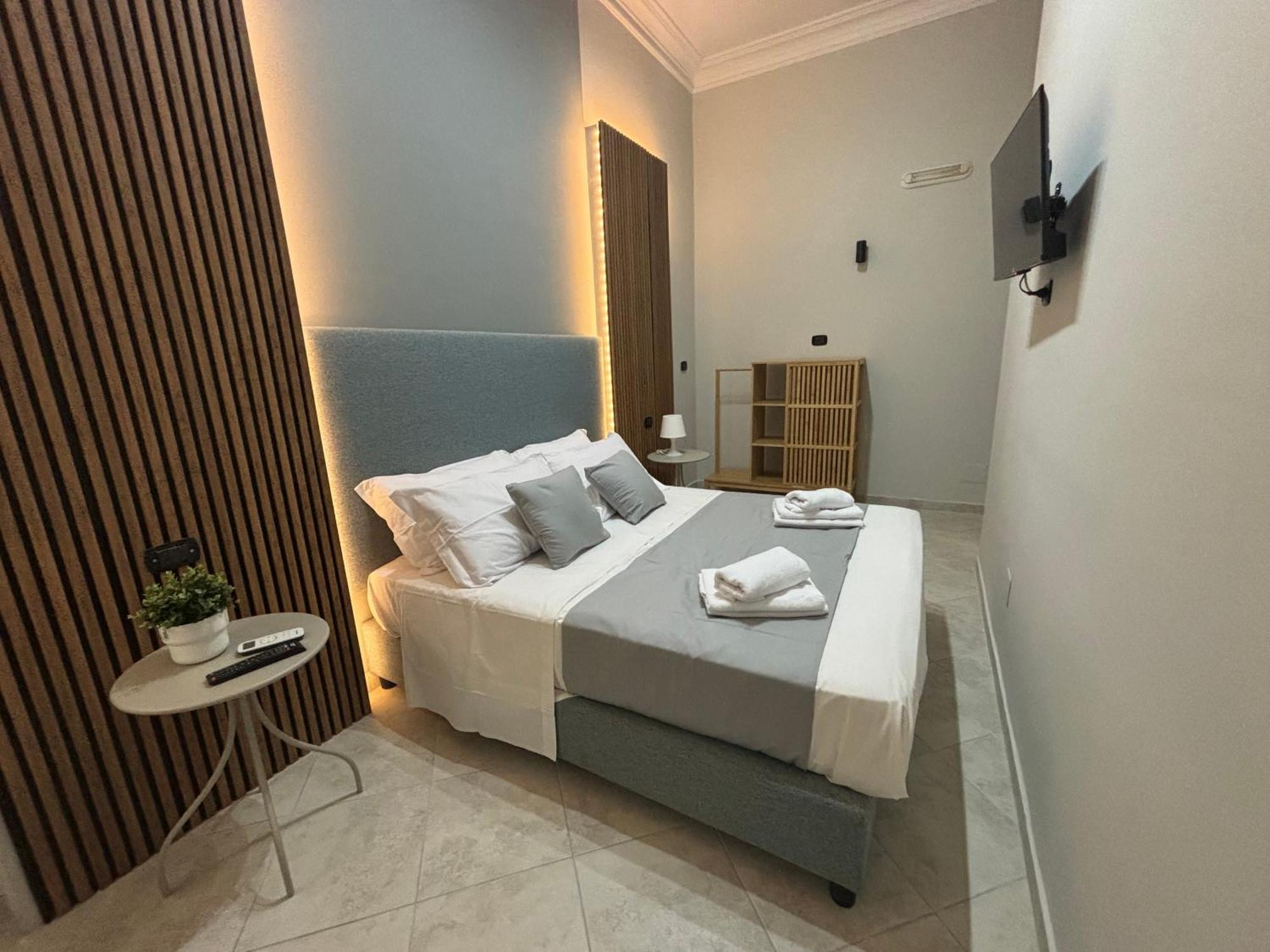 Bed and Breakfast Dimora71 à Naples Extérieur photo